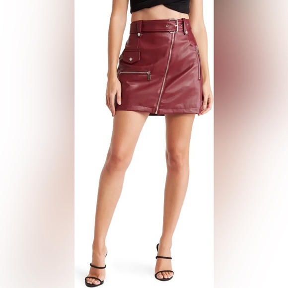 $150 7 For All Mankind Size M Faux Leather Moto Mini Skirt NWT - Picture 2 of 6